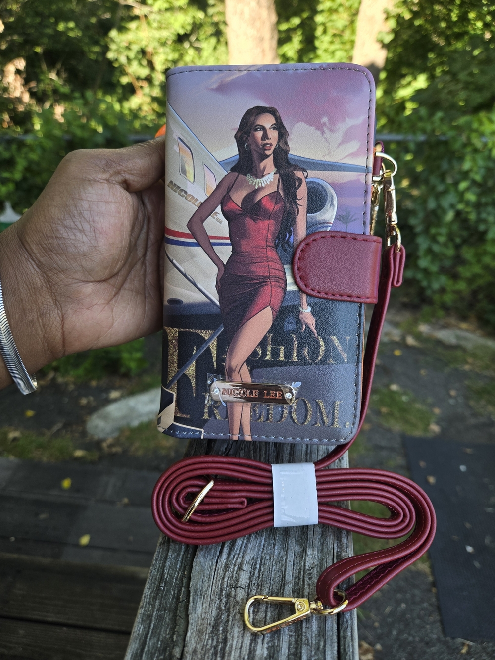 Nicole Lee Red Fashion Freedom Crossbody Phone & Wallet NWT